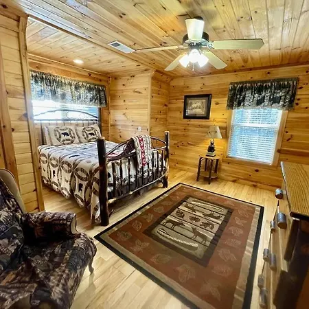 2 Bed Cabin Hot Tub Close To Helen #16 Exterior photo