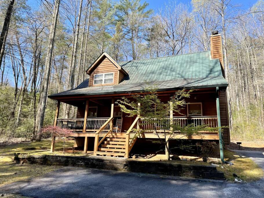 2 Bed Hot Tub Close To #16 Holiday home Helen