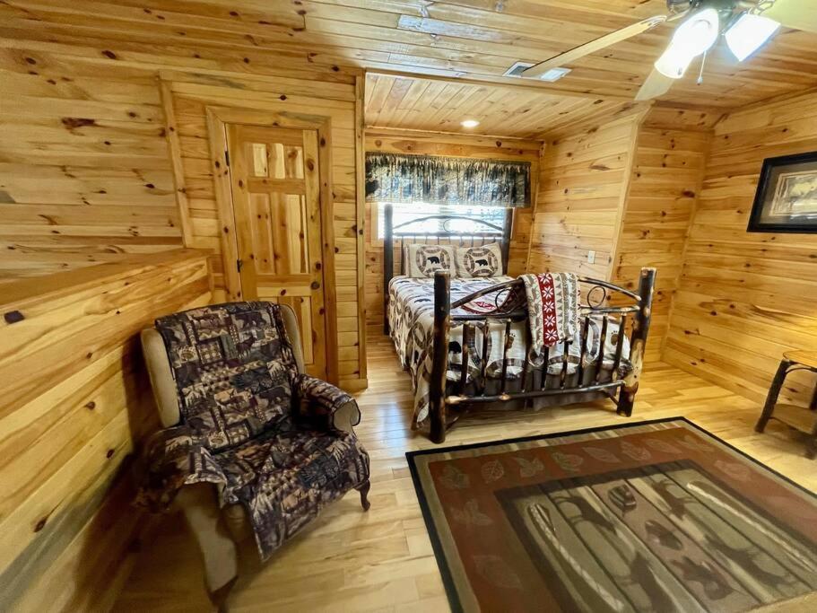 2 Bed Hot Tub Close To #16 Helen